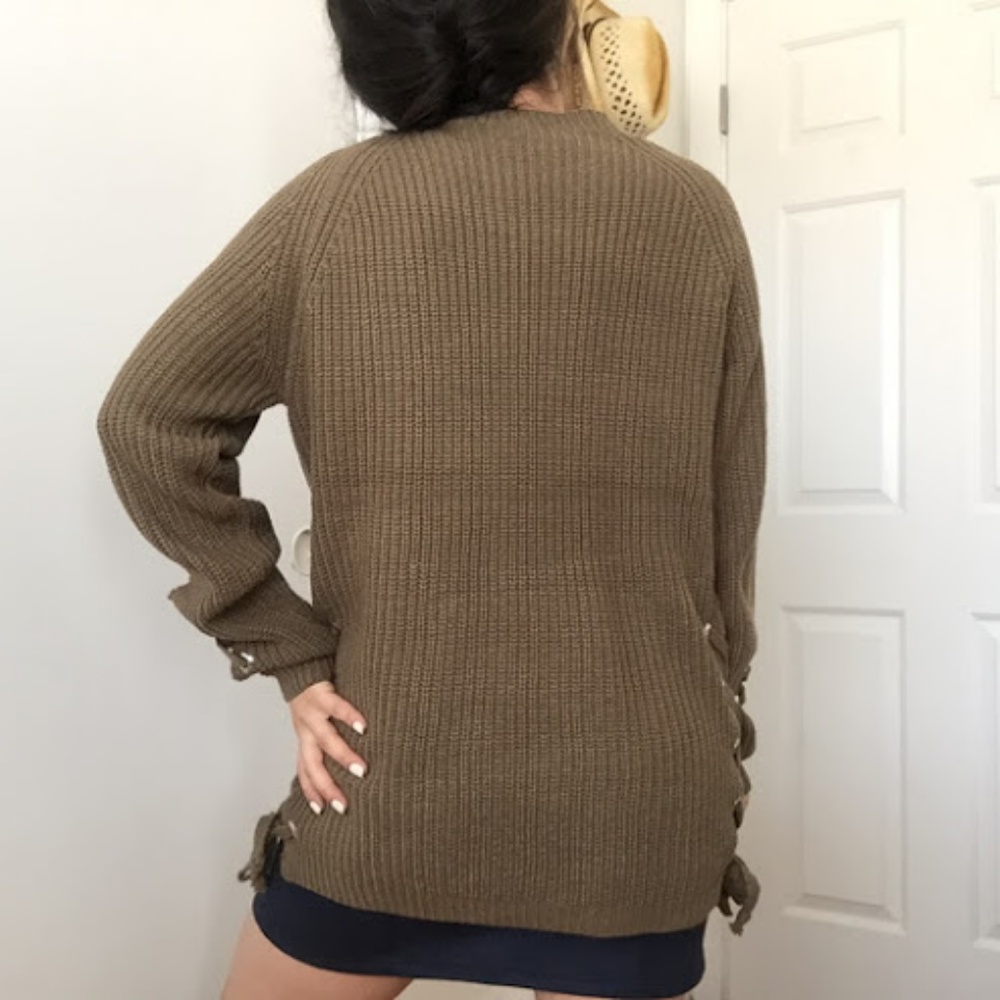 NWT ❗️Last One❗️ Lace Brown Sweater - Picture 3 of 4